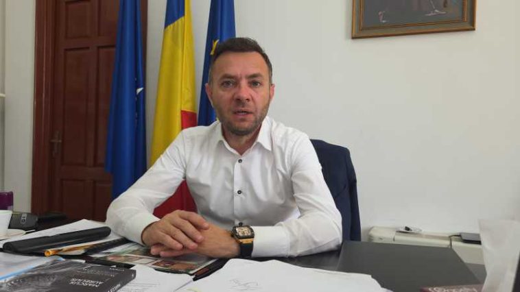 Primarul Botoșaniului îl acuză pe Bolojan că nu a decontat la timp lucrările prin PNRR și că unele investiții nu au fost finalizate