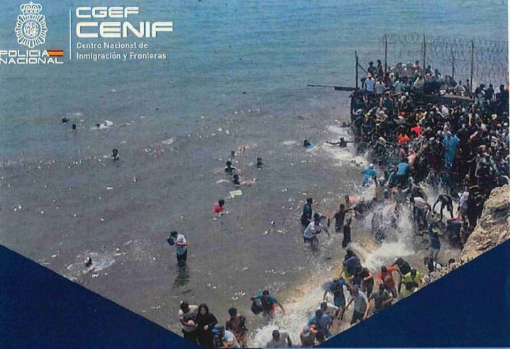 Ceuta: Rapoarte ale spionajului spaniol prevedeau un risc de ‘aflux masiv’ de migranți