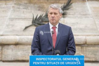Ziua Pompierilor/ Predoiu: Îmi plec încă o dată fruntea în fața eroismului și a sacrificiului dovedite de pompieri