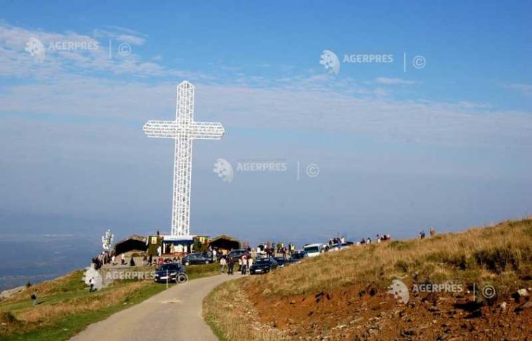 SĂRBĂTORI ORTODOXE: Înălțarea Sfintei Cruci (Post) (14 septembrie)
