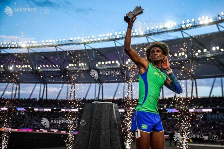 Atletism: Alison Dos Santos (400 m garduri), Kenny Bednarek, Melissa Jefferson-Wooden (200 m) – campioni Ultimate