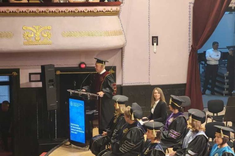 Mureș: UMFST a deschis anul universitar 2026-2027 cu 14.000 de studenți în Târgu Mureș, Bistrița, Târnăveni și Hamburg
