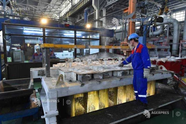Producția industrială a scăzut cu 3,7% în primele șapte luni