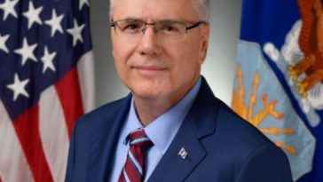 SUA recunosc pentru prima dată că au arme de control spațial pe orbită