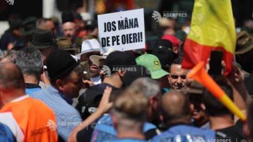 Mai mulți reprezentați ai ciobanilor au depus la Guvern o listă de revendicări