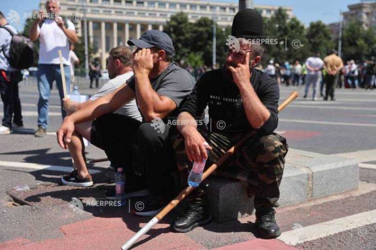Violențe la protestul protestul ciobanilor din Piața Victoriei