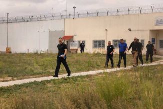 Grecia: Un ex-responsabil al partidului neonazist Zori Aurii a ieșit din închisoare și și-a anunțat revenirea în politică