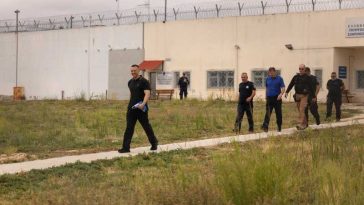 Grecia: Un ex-responsabil al partidului neonazist Zori Aurii a ieșit din închisoare și și-a anunțat revenirea în politică
