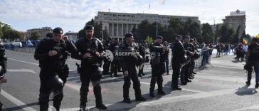 Brigada Rutieră: Toate arterele rutiere care converg către Piața Victoriei sunt restricționate