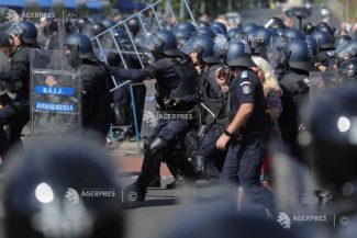 Protest în Piața Victoriei/ Nicușor Dan: Condamn orice încercare de a transforma un protest legitim în lupte de stradă