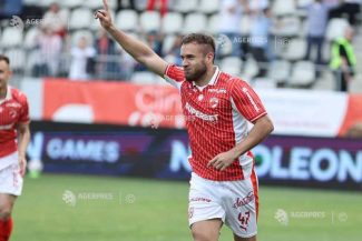 Fotbal: Atacantul George Pușcaș și-a prelungit contractul cu Dinamo București
