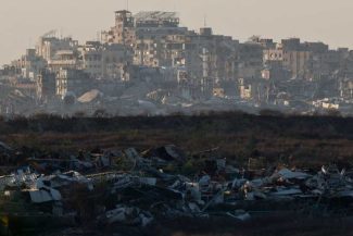 Gaza: Opt morți și cel puțin 60 de dispăruți în urma prăbușirii unei clădiri