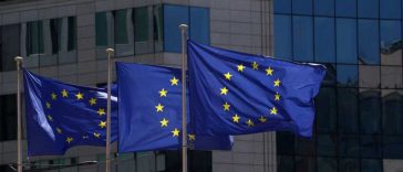 Acord politic în UE pentru alocarea a 300 de milioane de euro pentru 5 proiecte militare prioritare, inclusiv pe flancul estic
