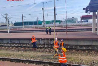 Buzău: Bărbat decedat în timpul unor lucrări de întreținere tehnică la linia de contact, pe calea ferată