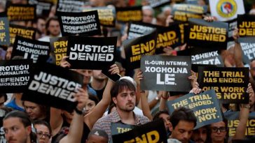 Protest de amploare în Malta pentru a cere dreptate în cazul uciderii jurnalistei Daphne Caruana Galizia