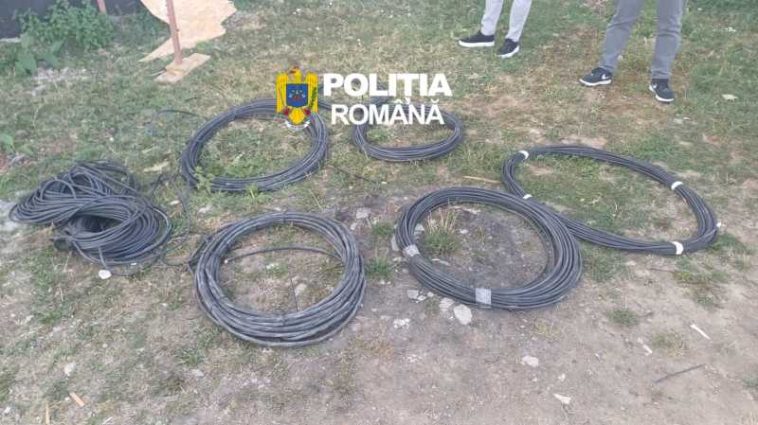 Hunedoara: Percheziții într-un dosar privind furturi de cablu din cupru; prejudiciul depășește 590.000 euro