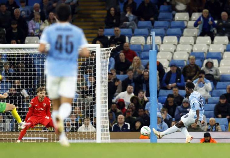 Fotbal: Manchester City s-a calificat fără emoții în optimile Cupei Ligii engleze