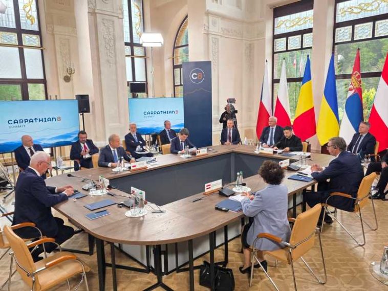 Nicușor Dan spune că Ministerul de Externe face o investigație în cazul școlii din Orlivka