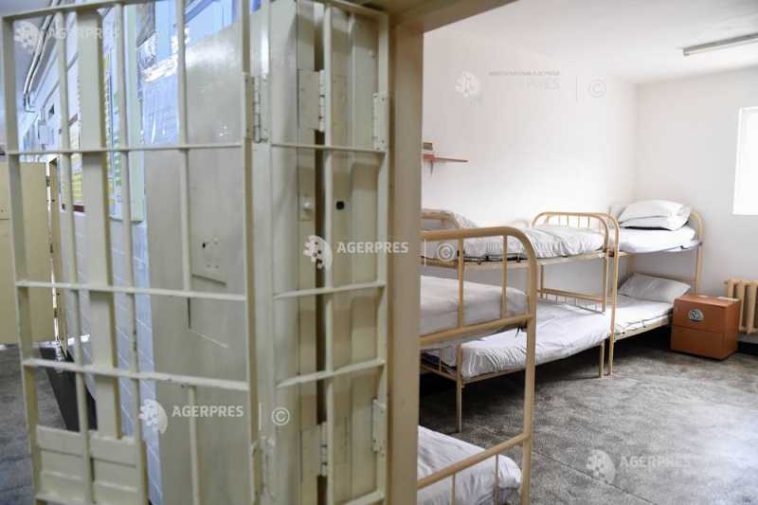 Covasna: Recidivist, prins în flagrant într-o locuință din Târgu Secuiesc, arestat preventiv pentru furt