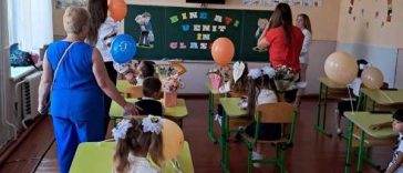 Consulatul general al României la Odesa: Din nou, clasa I în limba română la Orlivka (Ucraina)