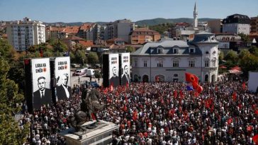 Kosovo: Mii de manifestanți cer anularea condamnării lui Hashim Thaci pentru crime de război