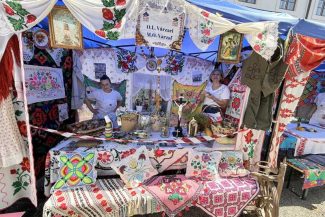 REPORTAJ/Bihor: Rețete tradiționale, cântece populare și fotografii de odinioară, la Zilele Culturii Slovace