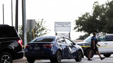 SUA: Un bărbat a fost grav rănit de agenți ICE în Austin, capitala statului Texas