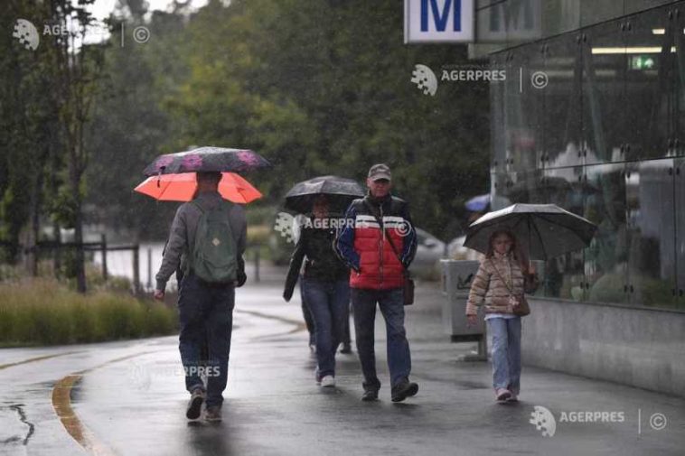 ANM: Vremea se răcește accentuat în București, începând de marți; ploi, vânt și maxime termice de 21 de grade