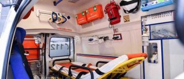 Constanța: Șase persoane transportate la spital după ce un microbuz cu călători s-a răsturnat în apropierea localității Săcele