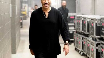 Lionel Richie a fost supus unei intervenții pe cord