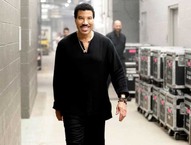 Lionel Richie a fost supus unei intervenții pe cord