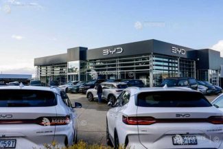 Mărcile auto chinezești controlează o cotă record din piața europeană datorită cererii de hibride