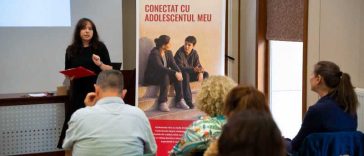 Salvați Copiii implementează un proiect prin care îi sprijină pe părinți să înțeleagă mai bine provocările adolescenței
