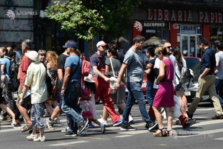 Sondaj CURS: 47% dintre români susțin varianta alegerilor anticipate; tot 47% sunt împotrivă
