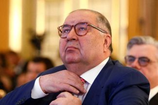Francezul Martin Ryan, grațiat de Azerbaidjan după ce UE a ridicat sancțiunile impuse miliardarului rus Usmanov