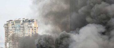 Bombardament masiv al Rusiei asupra Kievului după discuțiile Zelenski-Trump