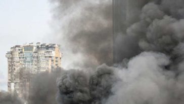 Bombardament masiv al Rusiei asupra Kievului după discuțiile Zelenski-Trump