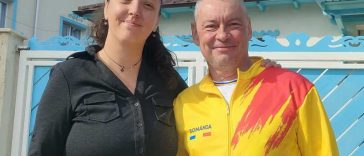 Tulcea: Campania ‘Moș Canotcă din Sulina’, deschisă de un maraton de înot pe lacul Razelm