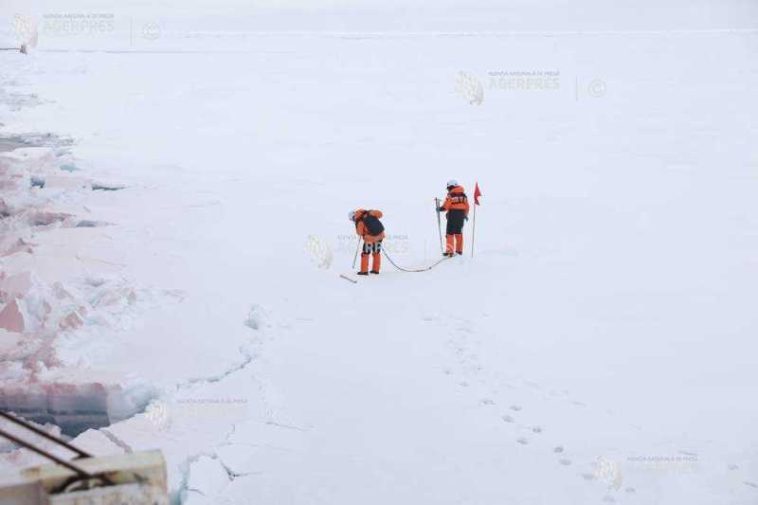 Peste 12,5 trilioane de tone de gheață polară au dispărut din anii ’70