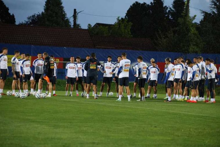 Fotbal: Selecționerul Gheorghe Hagi a anunțat un lot de 23 de jucători pentru meciul cu Suedia