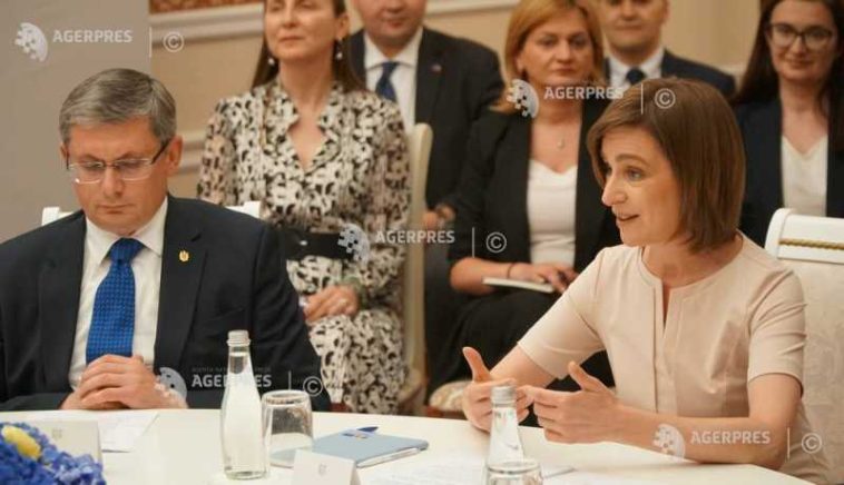 Președinta Republicii Moldova și șeful legislativului condamnă noua incursiune de drone în spațiul aerian al republicii