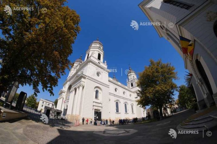 Moaștele Sfântului Cuvios Paisie de la Sihăstria vor fi duse la Iași cu ocazia sărbătorii Sfintei Cuvioase Parascheva