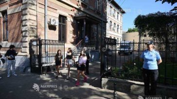 Consiliul Național al Elevilor solicită tuturor parlamentarilor să respingă proiectul privind introducerea uniformei școlare obligatorii