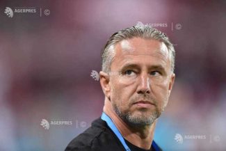 Fotbal: Laurențiu Reghecampf a preluat conducerea tehnică a echipei FCSB