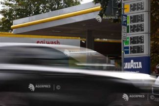 Prețul mediu al motorinei în UE a atins un maxim istoric (analiză)