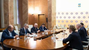 Bolojan a discutat cu delegația S&P despre actualul context politic și situația fiscal-bugetară a României