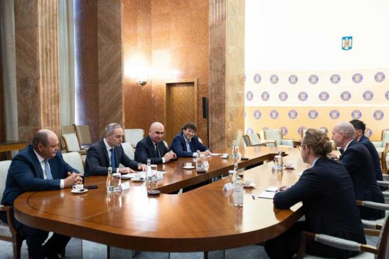Bolojan a discutat cu delegația S&P despre actualul context politic și situația fiscal-bugetară a României
