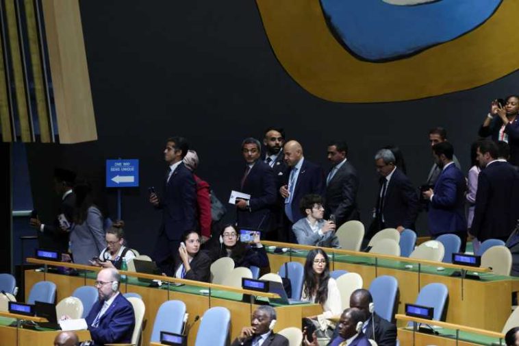 Zeci de oameni au părăsit Adunarea Generală a ONU în timpul discursului lui Netanyahu