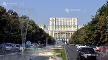 Sondaj Avangarde: 49% dintre români îi consideră vinovați pe toți politicienii pentru situația politică actuală