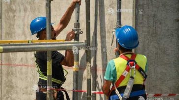 AMOFM București: Peste 8.100 de persoane au fost angajate în primele opt luni ale acestui an